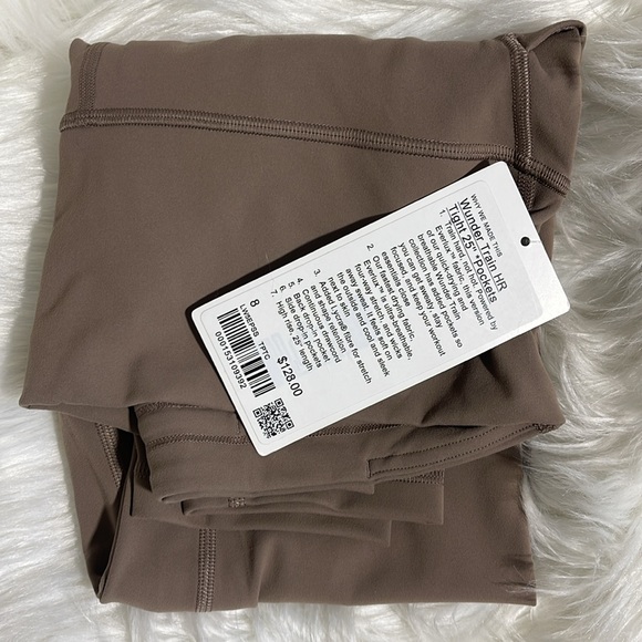 Wunder Train High-Rise Tight with Pockets 25” Taupetastic - Picture 2 of 3